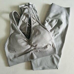 Alphalete Amplify Set!! 🩶